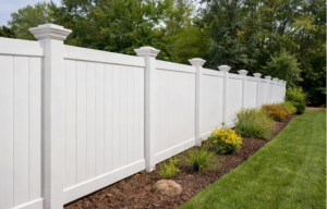 vinyl fence replacement residential yard